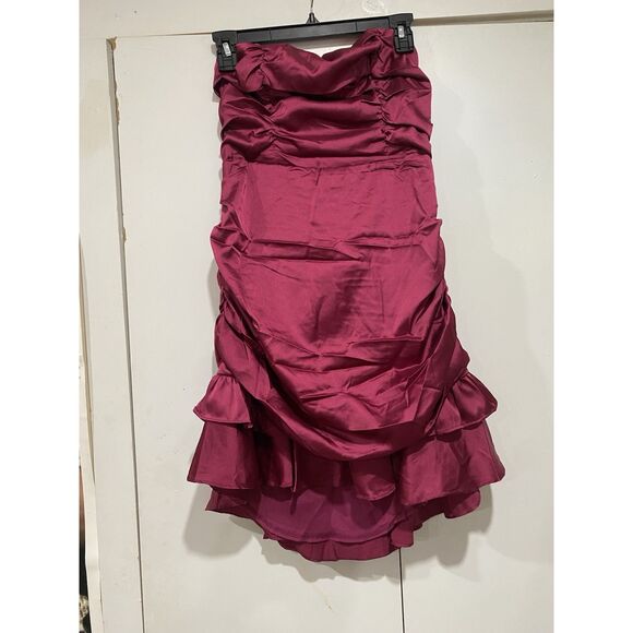 Selfie Leslie Mini Dress Sz XL Plum Strapless Tied Back Layer Frill Hem Ruched - Picture 3 of 16